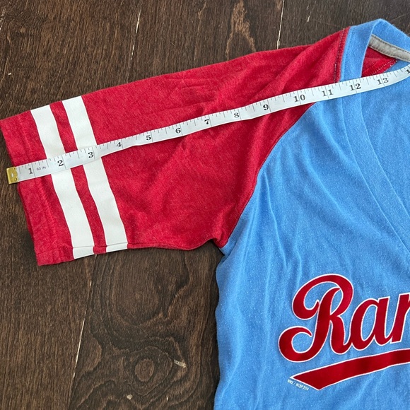 Women’s small Nike Texas Rangers shirt - Picture 5 of 6